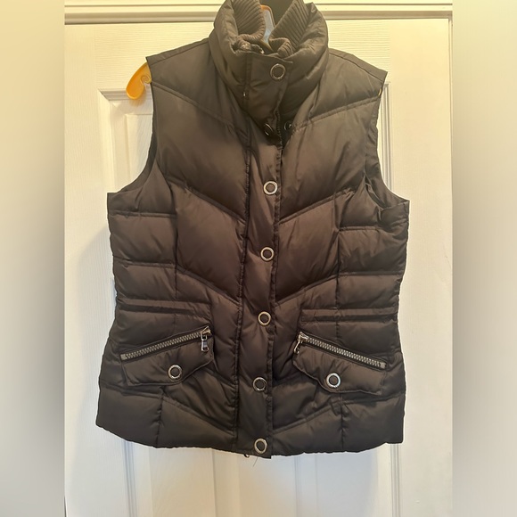 Esprit Black size L puffer vest - Picture 1 of 1